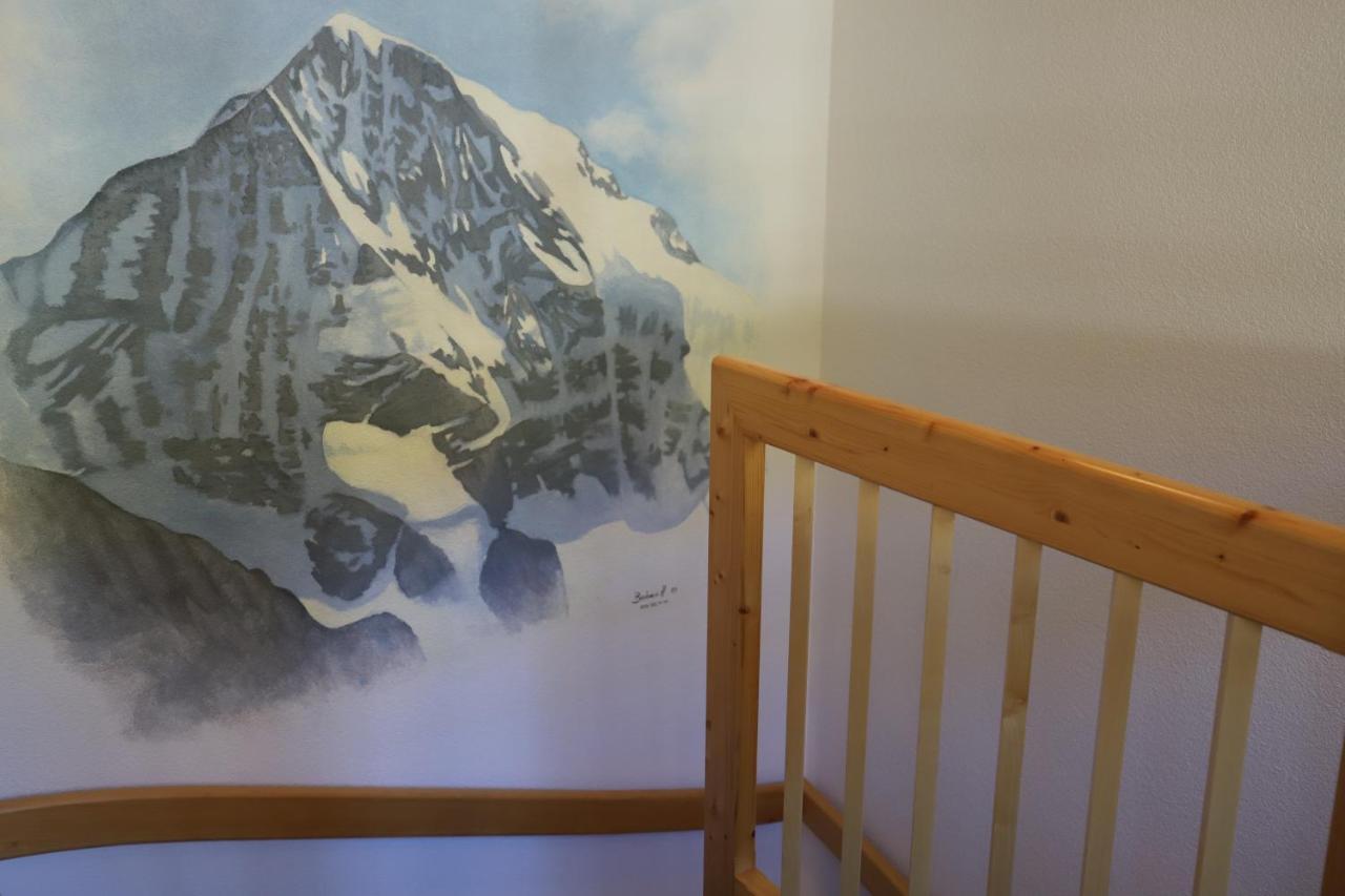 Excellent Flat With A Fantastic View Of The Eiger! Διαμέρισμα Γκρίντελβαλντ Εξωτερικό φωτογραφία